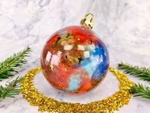 Load image into Gallery viewer, Love Ornament