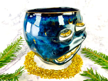 Load image into Gallery viewer, Moon Swooning