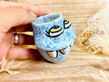 Load image into Gallery viewer, Wild Blue Yonderling