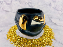 Load image into Gallery viewer, Dusty Star-eyes