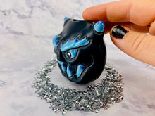 Load image into Gallery viewer, Blue Oni Puffer