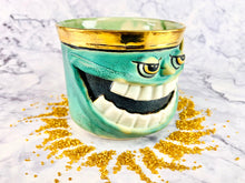 Load image into Gallery viewer, King Shamrock