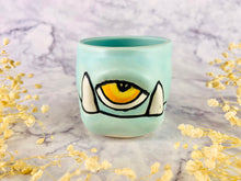 Load image into Gallery viewer, Sake Blooms