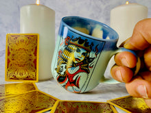 Load image into Gallery viewer, Queen of Wands