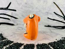 Load image into Gallery viewer, Pumpkin Pipe