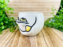 Load image into Gallery viewer, Moonbeams Sinatra