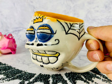 Load image into Gallery viewer, King Madrigal