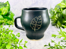 Load image into Gallery viewer, Peppercorn Pacifist