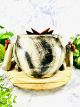 Load image into Gallery viewer, Scarlet Knightly