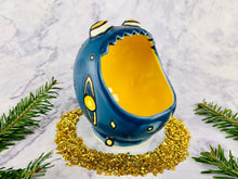 Load image into Gallery viewer, Goodnight Noms Spongemuncher