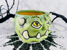 Load image into Gallery viewer, King Croc