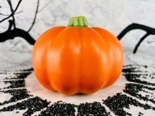 Load image into Gallery viewer, Jack Glowington