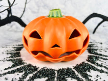 Load image into Gallery viewer, Spooks La'Kooks