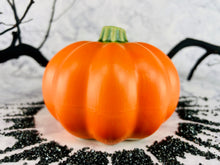 Load image into Gallery viewer, Spooks La'Kooks