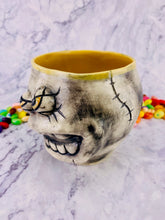 Load image into Gallery viewer, Recreational Face Striker