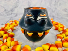 Load image into Gallery viewer, Sugary Hitchcock