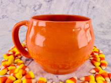 Load image into Gallery viewer, Candy Gorgon