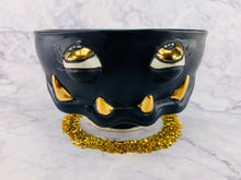 Load image into Gallery viewer, Suggestive Eyes