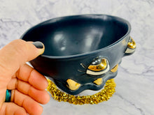 Load image into Gallery viewer, Suggestive Eyes