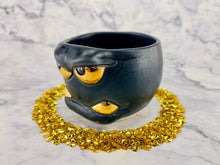 Load image into Gallery viewer, Mr. Friendly