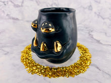 Load image into Gallery viewer, Plucky Do Good