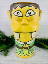 Load image into Gallery viewer, Butterfingered Boulder Buns