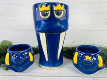 Load image into Gallery viewer, Crown Eyed Girl