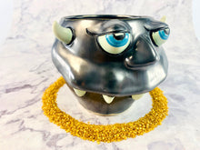 Load image into Gallery viewer, Iron Clad Snarggle Bite