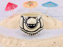 Load image into Gallery viewer, Sandytoe Kringle