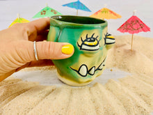 Load image into Gallery viewer, Santiana