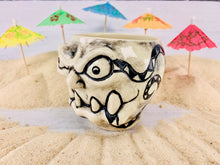 Load image into Gallery viewer, Headhunter Hanks