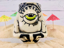 Load image into Gallery viewer, Sun Surfer