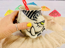 Load image into Gallery viewer, Sun Surfer