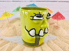 Load image into Gallery viewer, Island Traveler