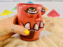 Load image into Gallery viewer, Beachy Keens