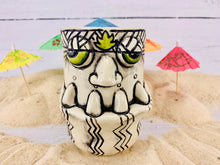 Load image into Gallery viewer, BeachMaster