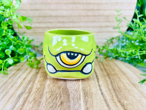 Basil Peeper