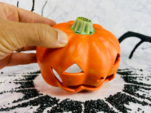 Load image into Gallery viewer, The Great PumpKing
